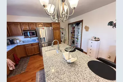 1318  Jefferson St, West Bend, WI 53090 - Photo 9