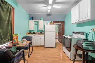 1047 W Washington St, West Bend, WI 53095 - Photo 13