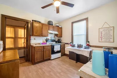 1047 W Washington St, West Bend, WI 53095 - Photo 5