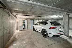 9332 W Loomis Rd, Franklin, WI 53132 - Photo 23