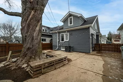 1829 N 55th St, Milwaukee, WI 53208 - Photo 35