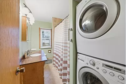 175 N Dries St, Saukville, WI 53080 - Photo 25