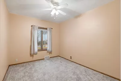 175 N Dries St, Saukville, WI 53080 - Photo 23