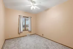 175 N Dries St, Saukville, WI 53080 - Photo 23