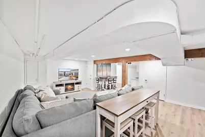 987  Lake Country Ct, Oconomowoc, WI 53066 - Photo 29