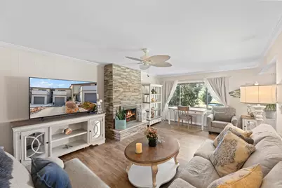 987  Lake Country Ct, Oconomowoc, WI 53066 - Photo 3