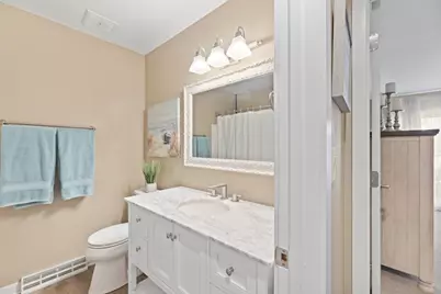 987  Lake Country Ct, Oconomowoc, WI 53066 - Photo 19