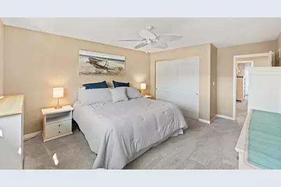 987  Lake Country Ct, Oconomowoc, WI 53066 - Photo 21