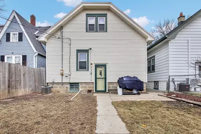 2215 S 73rd St, West Allis, WI 53219 - Photo 19