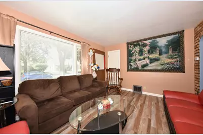 5556 N 54th St, Milwaukee, WI 53218 - Photo 15
