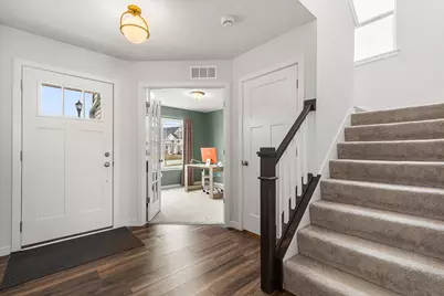 177  Emerald Cir, Saukville, WI 53080 - Photo 3