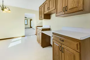 236 N 115th St, Wauwatosa, WI 53226 - Photo 7