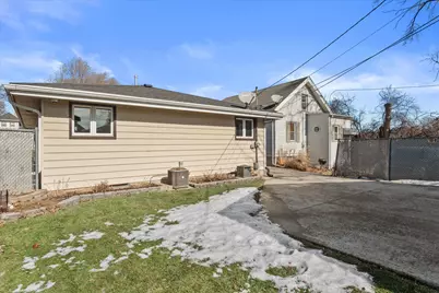 8613 W Schlinger Ave, West Allis, WI 53214 - Photo 13