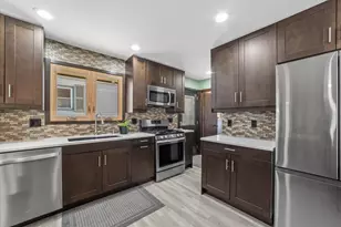 8613 W Schlinger Ave, West Allis, WI 53214 - Photo 3