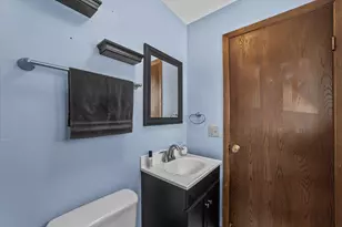 8613 W Schlinger Ave, West Allis, WI 53214 - Photo 27