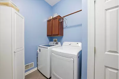 446 W Bridge Ct, Grafton, WI 53024 - Photo 19