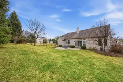 446 W Bridge Ct, Grafton, WI 53024 - Photo 37