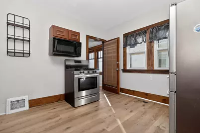 4127 N 26th St, Milwaukee, WI 53209 - Photo 7