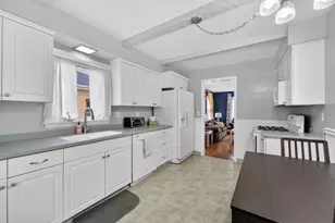 2911 Webster St, Racine, WI 53403 - Photo 9