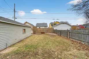 2911 Webster St, Racine, WI 53403 - Photo 23