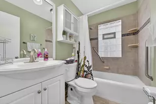 2911 Webster St, Racine, WI 53403 - Photo 7