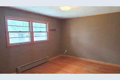 106  Cherry St, Sheboygan Falls, WI 53085 - Photo 9