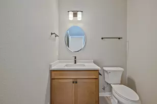 N54W19428 Kearney Ln, Menomonee Falls, WI 53051 - Photo 9