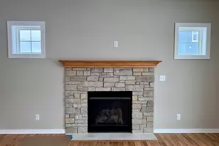 N54W19428 Kearney Ln, Menomonee Falls, WI 53051 - Photo 5