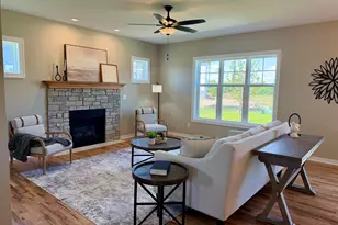 N54W19428 Kearney Ln, Menomonee Falls, WI 53051 - Photo 7