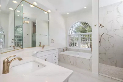 N6516  Forest Ct, Onalaska, WI 54636 - Photo 17