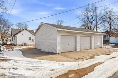 1611  Avon St, La Crosse, WI 54603 - Photo 7