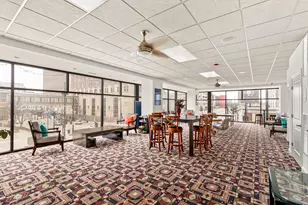 606 W Wisconsin Ave, Milwaukee, WI 53203 - Photo 27