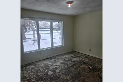 4646  Chicory Rd, Racine, WI 53403 - Photo 9