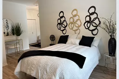 5322 S Hidden Dr, Greenfield, WI 53221 - Photo 29