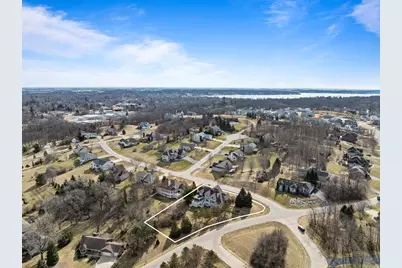 1775  Eagle Dr, Lake Geneva, WI 53147 - Photo 9