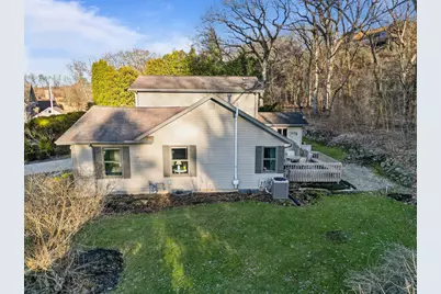 N7024  Oakwood Rd, Richmond, WI 53190 - Photo 47