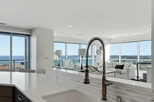 1522 N Prospect Ave, Milwaukee, WI 53202 - Photo 19