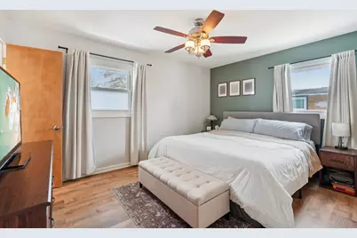 1611  17th Ave, Grafton, WI 53024 - Photo 9