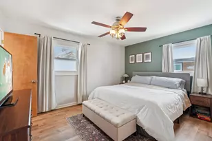 1611 17th Ave, Grafton, WI 53024 - Photo 9