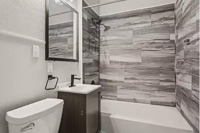 440  2nd Ave, Onalaska, WI 54650 - Photo 9