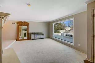 2135 Michelle Dr, Brookfield, WI 53045 - Photo 11