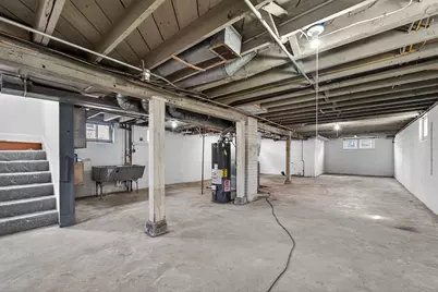 2316 E Malvern Pl, Milwaukee, WI 53207 - Photo 19