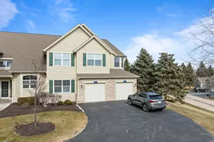1018 Terrace Ct, Geneva, WI 53147 - Photo 5