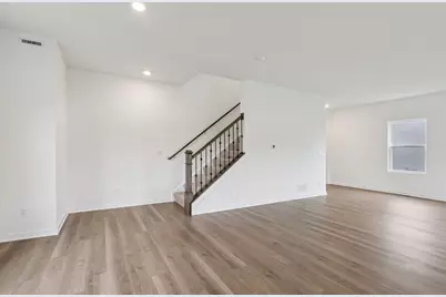 7101  Oakmont Rd, Racine, WI 53403 - Photo 7