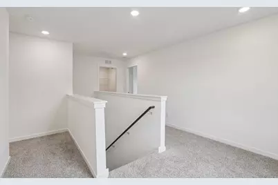 7101  Oakmont Rd, Racine, WI 53403 - Photo 27