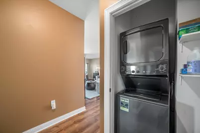 8526 S Bedford Way, Oak Creek, WI 53154 - Photo 31