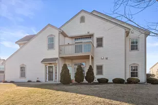 8526 S Bedford Way, Oak Creek, WI 53154 - Photo 35