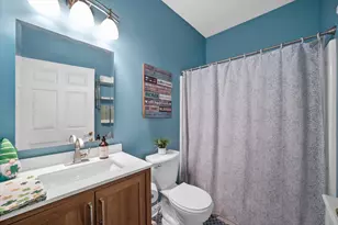 8526 S Bedford Way, Oak Creek, WI 53154 - Photo 19