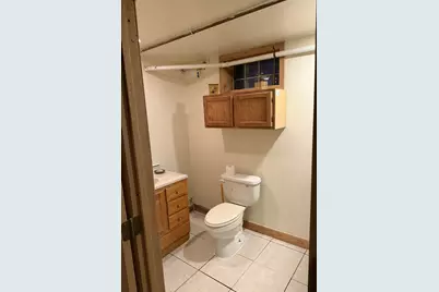 3015 S 35th St, Milwaukee, WI 53215 - Photo 25