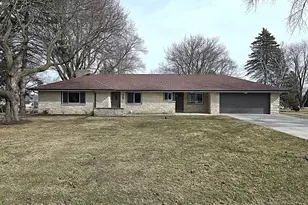 4760 N 159th St, Brookfield, WI 53005 - Photo 1
